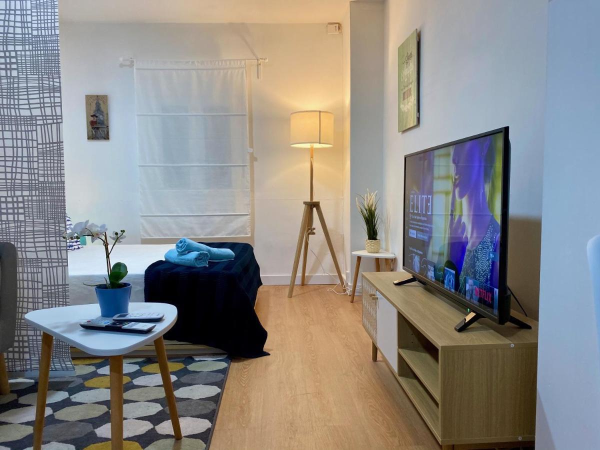 Estudio Rita Luna - A/a, Ideal Para Dos Personas, Encanto Y Situación Madrid